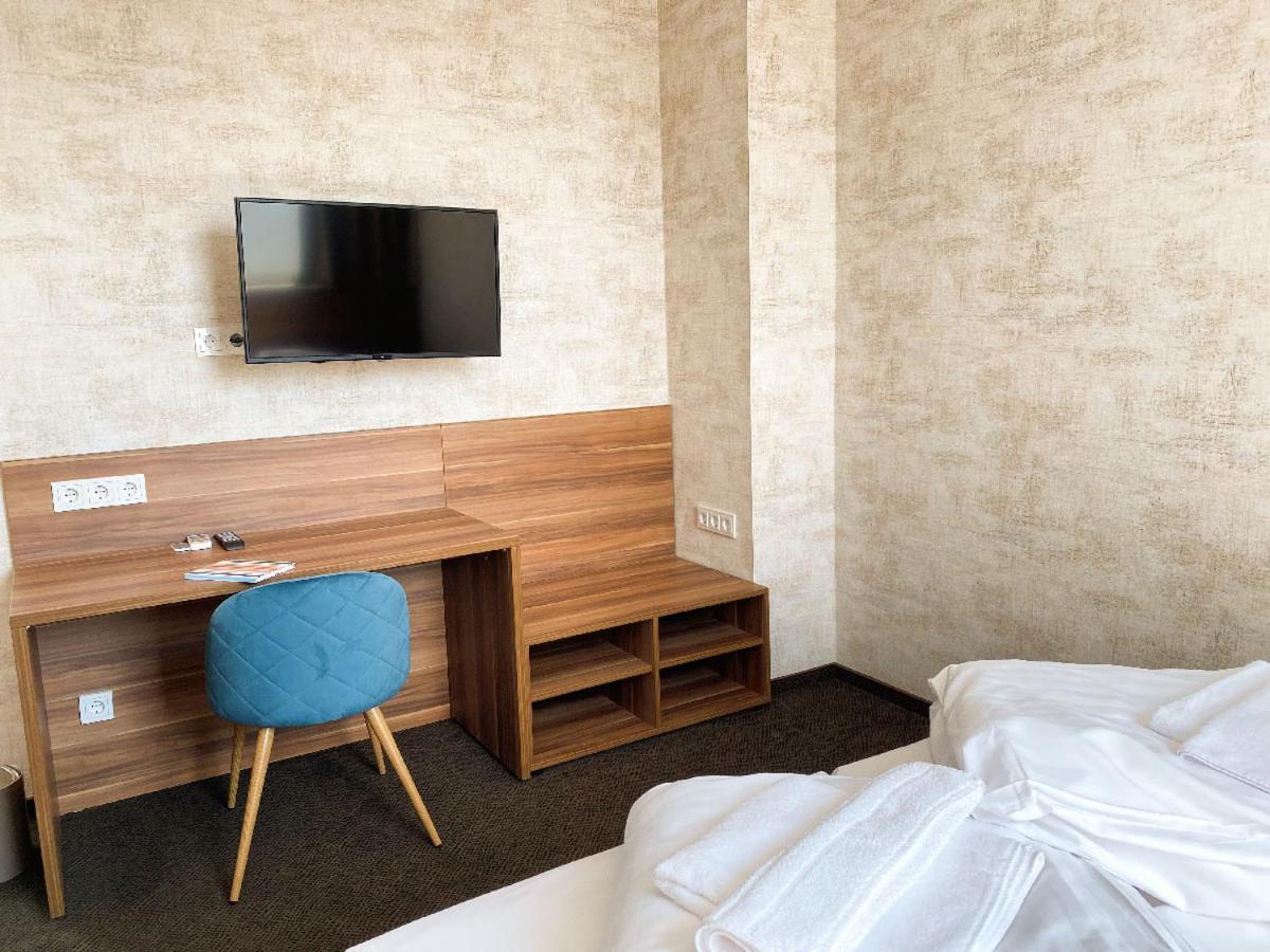 Hotel Toscana Borna Extérieur photo