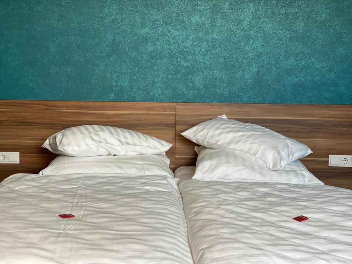 Hotel Toscana Borna Extérieur photo